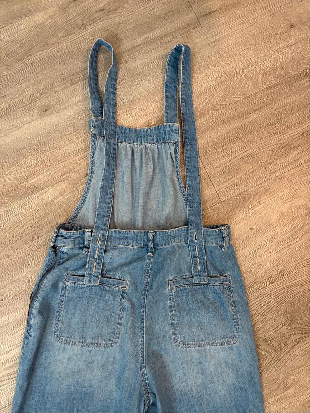 Pilcro Light Blue Denim Bib Overalls size 27 - Picture 4 of 15